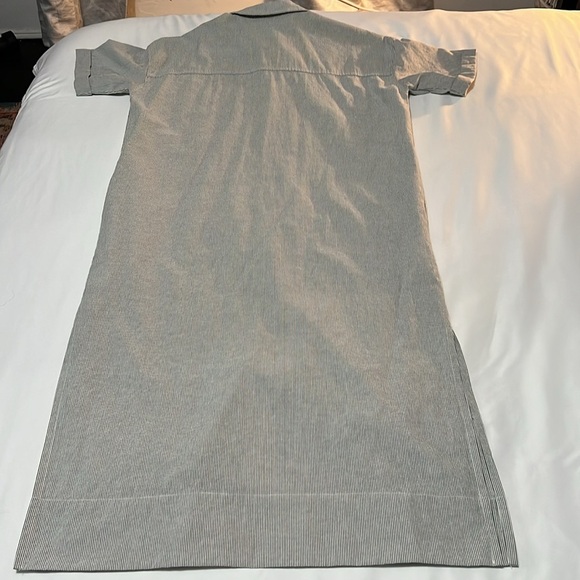 Mod Ref Striped Shirt Dress w/ Pockets & Side Slits - Picture 2 of 6